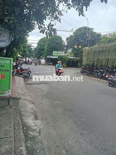 CHO THUÊ NHÀ MT D10-TÂY THẠNH TRỆT 1 LẦU TRỐNG SUỐT DT3.5*8M