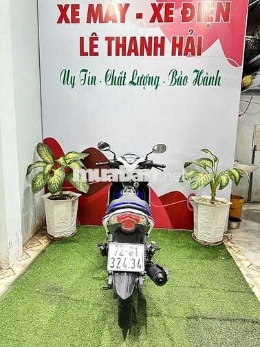Yamaha Jupiter Xanh trắng