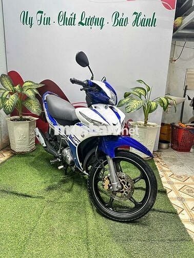 Yamaha Jupiter Xanh trắng