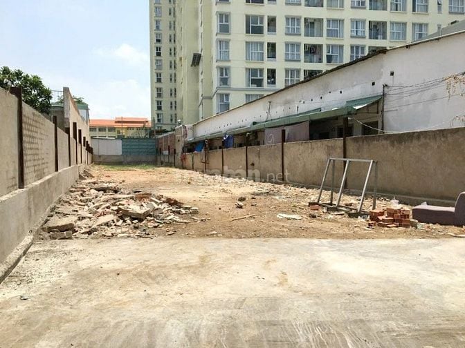 Cần bán lô đất FULL thổ cư Mặt Tiền Nguyễn Thị Thập Quận 7