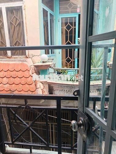 Nhà nguyên căn Phan Huy ích p14 dt 4x5m 1 lầu có sẵn nội thất