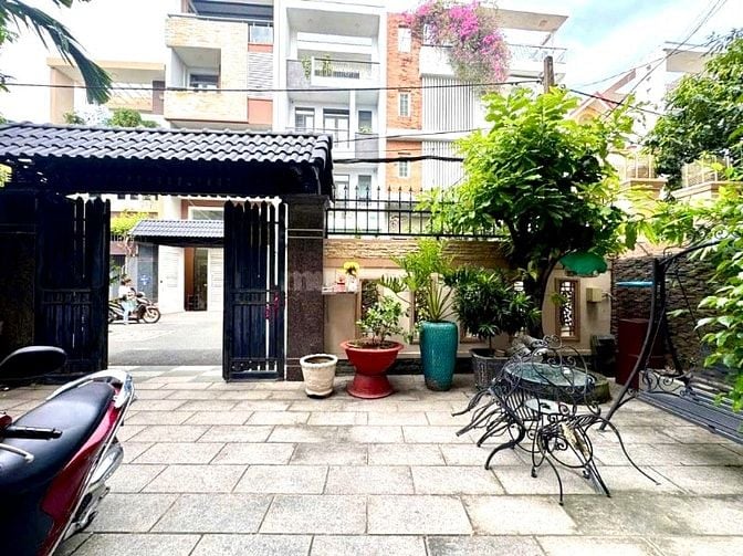 Giá sốc ! Bán nhà đường Lê Văn Thọ, Gò Vấp ~ 209m² ~ 10m x 21m Chỉ 19 