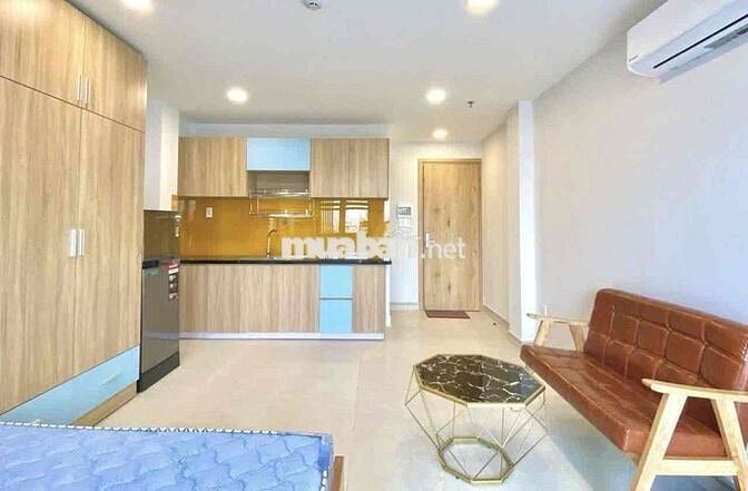 Studio ban công full nội thất ngay mặt tiền đường đôi Tân Kiểng Lotte