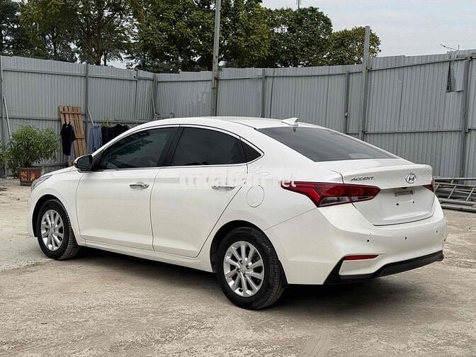 Hyundai Accent 2019 1.4 AT - 80000 km