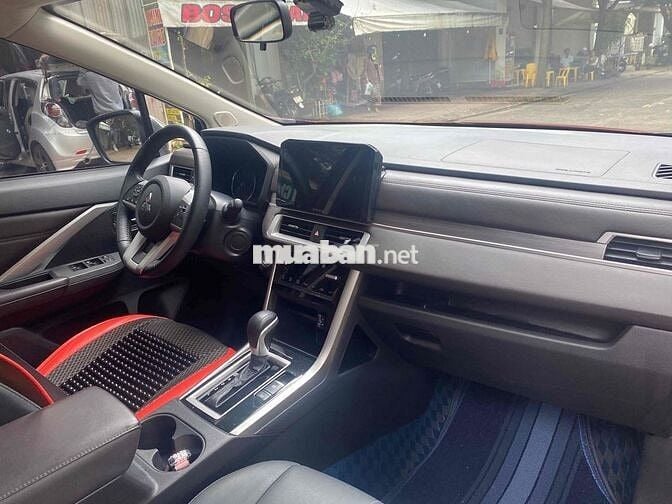 Mitsubishi Xpander 2024 Premium 1.5 AT - 470000 km