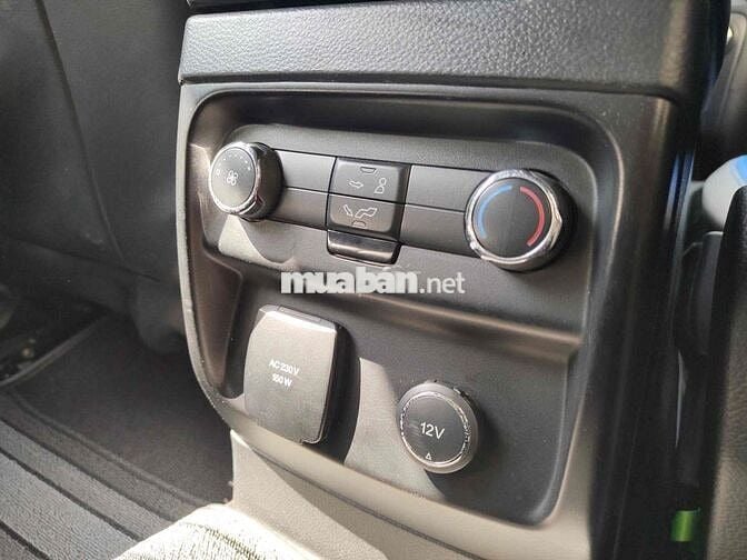 Ford Everest 2018 Titanium 2 cầu