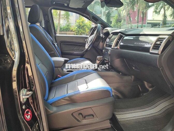 Ford Everest 2018 Titanium 2 cầu