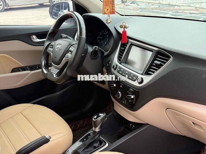 Hyundai Accent 2019 1.4 AT - 80000 km