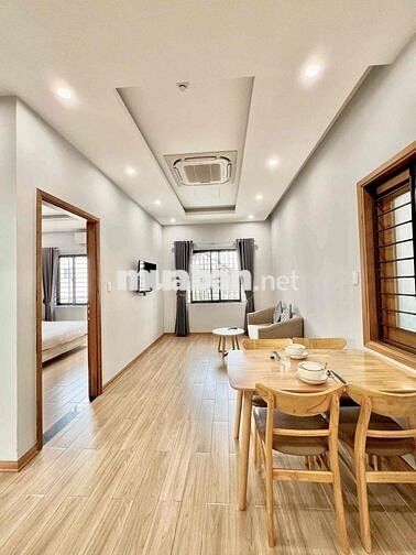 Cho thuê căn hộ 1 phòng ngủ ngay cầu Rồng- Gần biển