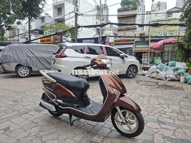 Xe Honda lead fi 2011