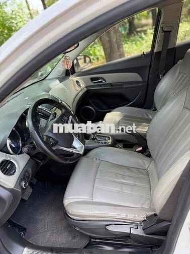 Chevrolet Cruze 2016 LTZ 1.8 AT - 93000 km