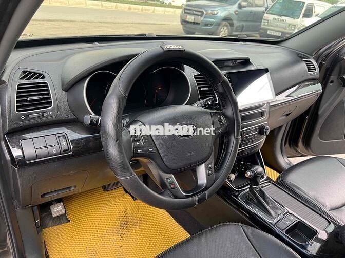 Kia Sorento 2014 DATH 2.2L 2WD - 180000 km