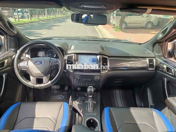 Ford Everest 2018 Titanium 2 cầu
