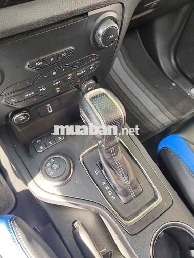 Ford Everest 2018 Titanium 2 cầu