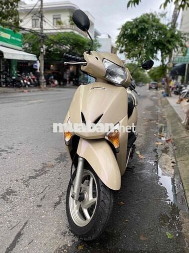 BÁN THANH LÝ LẠI XE LEAD FIi CÒN RẤT MỚI