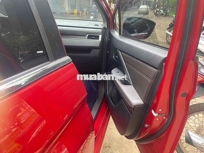 Mitsubishi Xpander 2024 Premium 1.5 AT - 470000 km