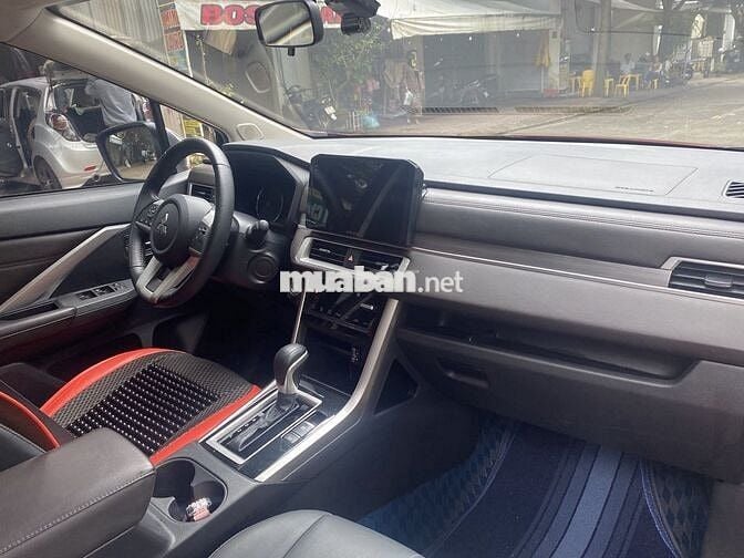 Mitsubishi Xpander 2024 Premium 1.5 AT - 45679 km
