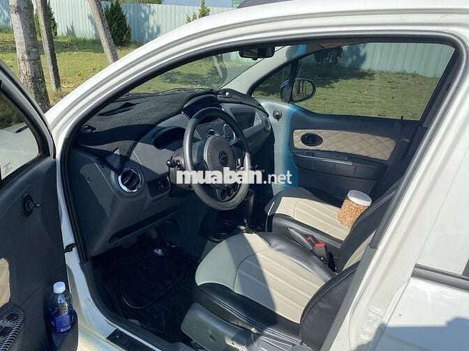 130tr sở hữu xe 5 chỗ số tự động đời 2011