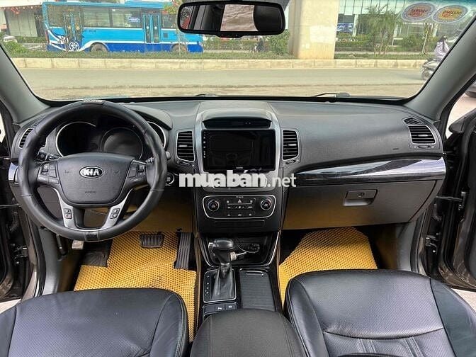 Kia Sorento 2014 DATH 2.2L 2WD - 180000 km