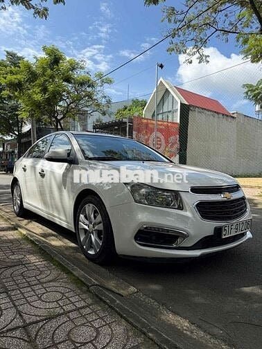 Chevrolet Cruze 2016 LTZ 1.8 AT - 93000 km