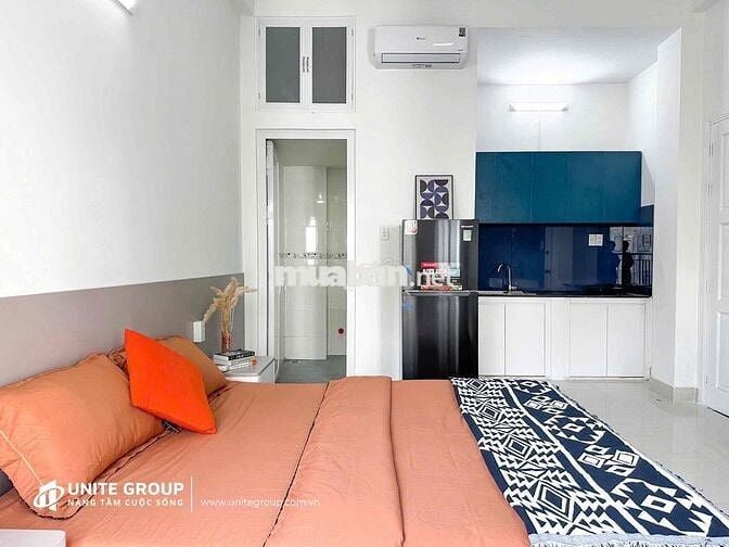 STUDIO BAN CÔNG QUẬN, FULL NỘI THẤT, GẦN UEH, ĐH SƯ PHẠM, GIÁP Q1, Q8