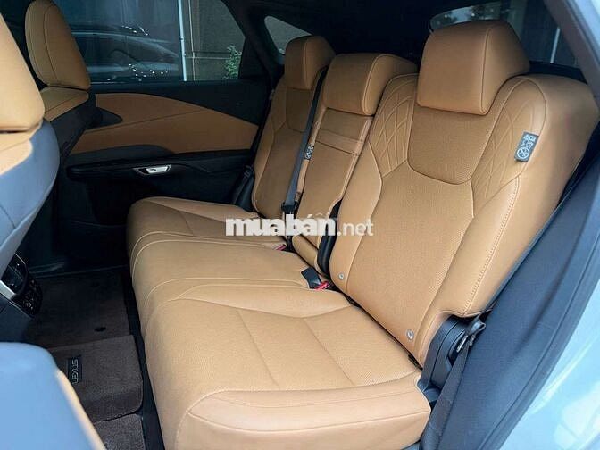 E cần bán Lexus RX 350 Premium sx 2024