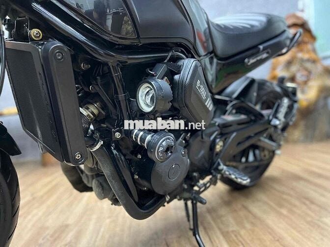 👉Benelli 50cc chính chủ phanh ABS, máy zin