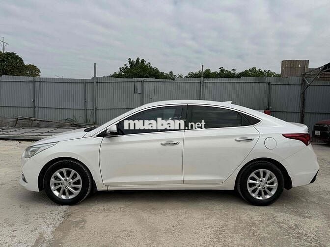Hyundai Accent 2019 1.4 AT - 80000 km