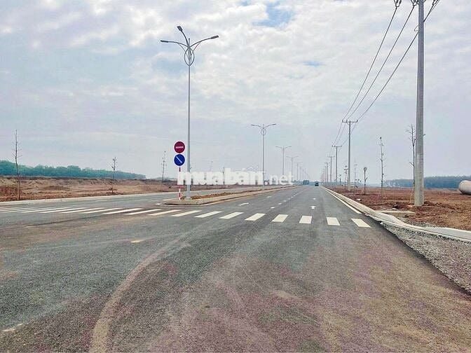 Đất mặt tiền Xuyên Tâm 32m ngang 15m - Thổ cư ngay KCN