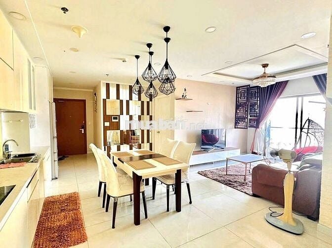 Cần Bán Gấp CH Cao Cấp 2PN, Full NT, Tại The Everrich Infinity, Q5