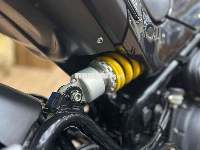 👉Benelli 50cc chính chủ phanh ABS, máy zin