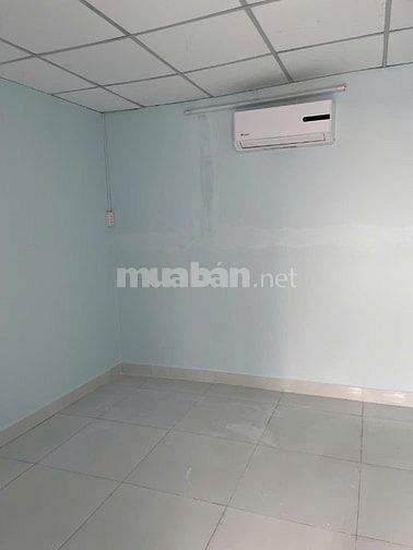 Cần bán nhà sổ hồng riêng ngang 6 dài 12.5, phường BHH B Bình Tân