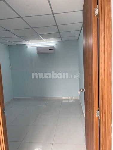 Cần bán nhà sổ hồng riêng ngang 6 dài 12.5, phường BHH B Bình Tân