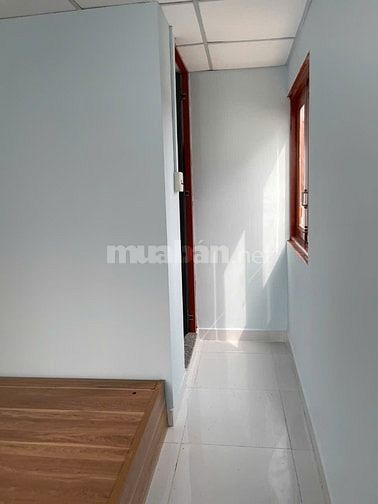 Cần bán nhà sổ hồng riêng ngang 6 dài 12.5, phường BHH B Bình Tân