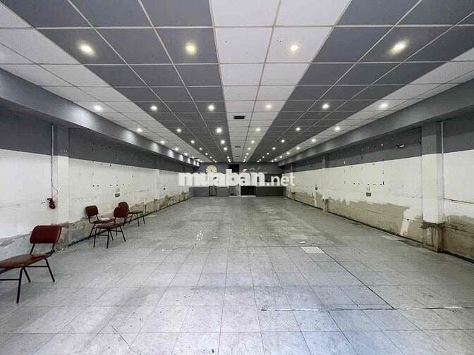 🌻C.G - CHO THUÊ MẶT BẰNG TRỆT TRỐNG SUỐT NGANG 8M KDC 30 KẾ BẾN XE