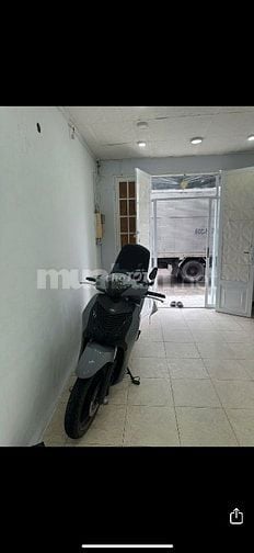 Cho Thuê nguyên căn MT Hồ Hảo Hớn Q1