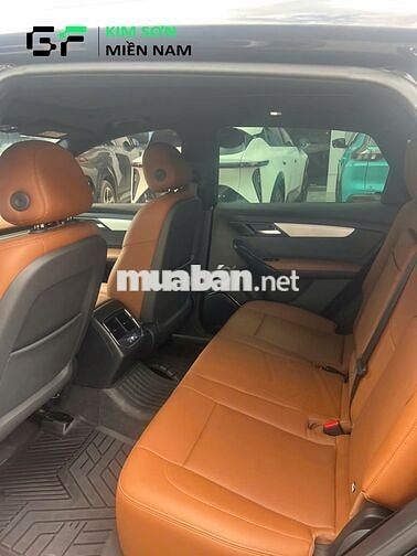 VinFast VF8 Plus 2023 Đen 36.000 km