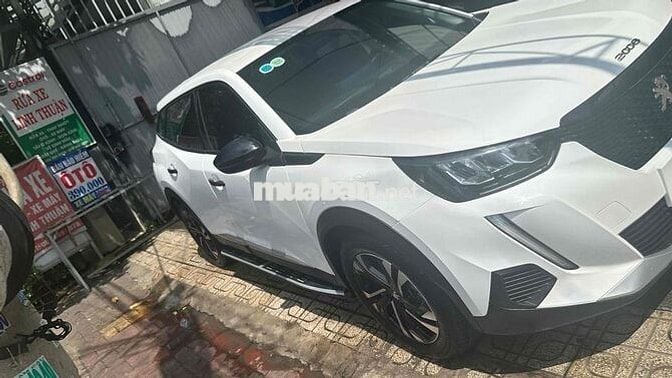 Peugeot 2008 2021 Active 1.2 AT - 50000 km