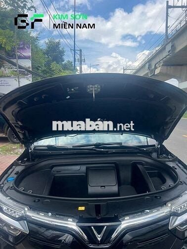 VinFast VF8 Plus 2023 Đen 36.000 km