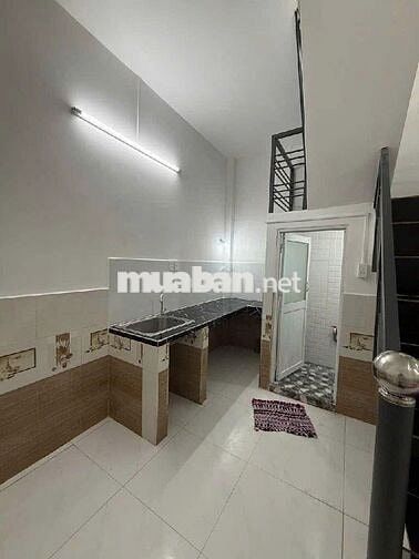 BÁN NHÀ ĐẸP HỒ THÀNH BIÊN - HẺM BA GÁC - 2 TÀNG 2PN 2WC - NHỈNH 3 TỶ.