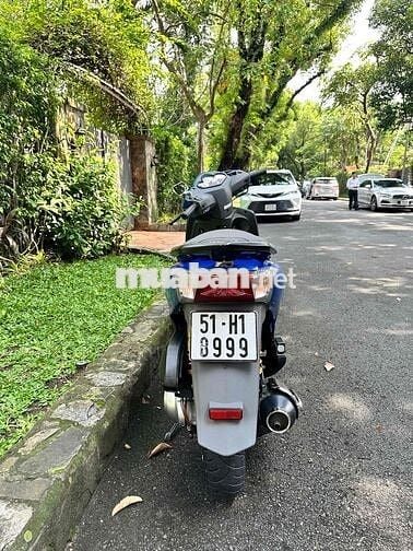 Honda Dylan 150 Xanh Thể thao