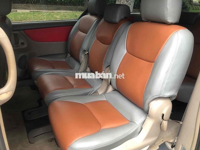 Toyota Sienna Vàng cát 7 chỗ