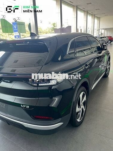 VinFast VF8 Eco 2023 Đen