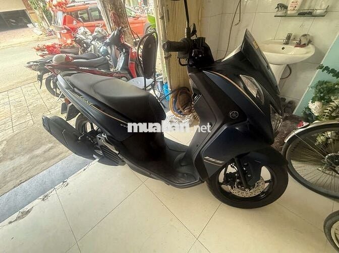 Yamaha Lexi Bản cao cấp Xanh đen