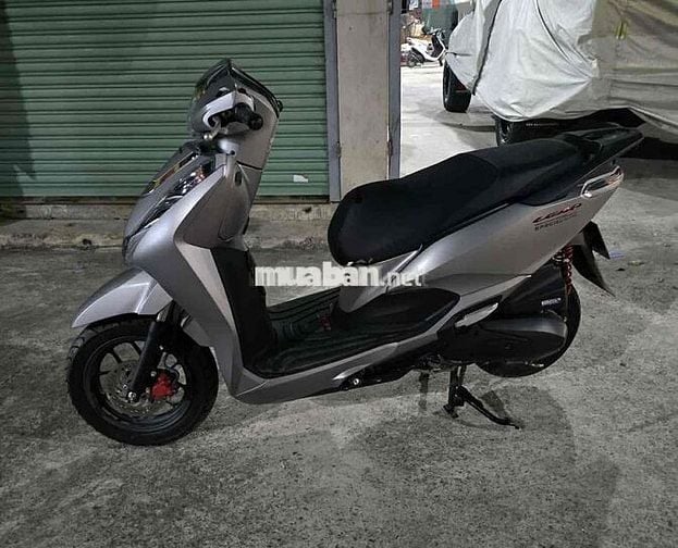 Honda Lead Special Edition Bạc 411 km sx 2024