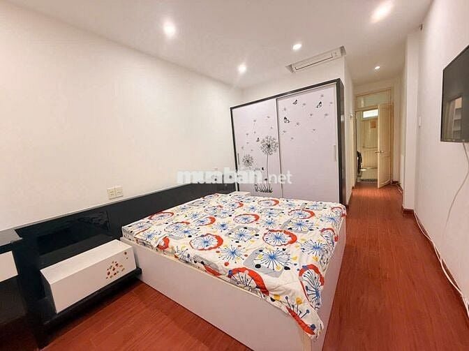 Cho thuê nhà nguyên căn 4 Tầng - 4PN mặt tiền đường Tiểu La - Đà Nẵng