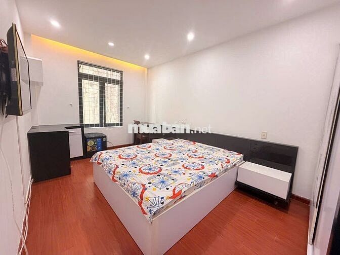 Cho thuê nhà nguyên căn 4 Tầng - 4PN mặt tiền đường Tiểu La - Đà Nẵng