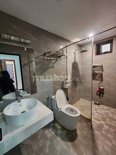 BÁN NHÀ 6 TẦNG LÔ GÓC LIÊN CƠ-Ô TÔ VÀO NHÀ-NGAY TRƯỜNG HỌC-GIÁ 17 TỶ