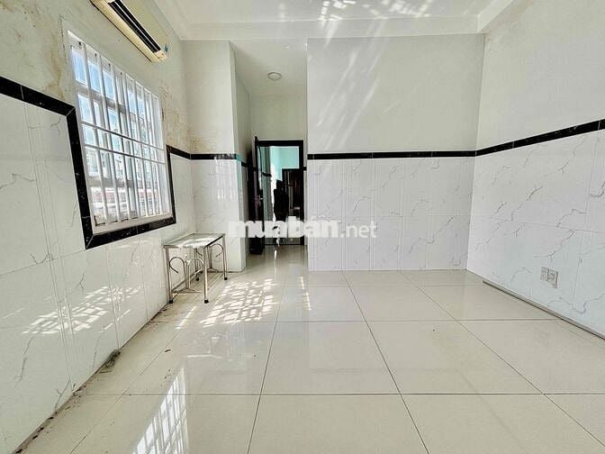 CHO THUÊ NHÀ NC 4PN 6TOILET - CÓ SẴN NỘI THẤT - KHU CHỢ TÂN BÌNH