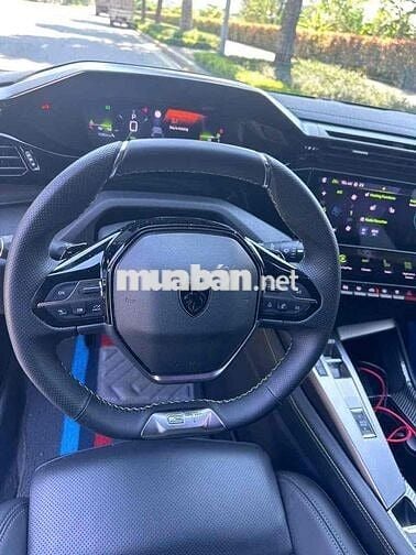 Peugeot 408 2023 GT LINE - 10000 km